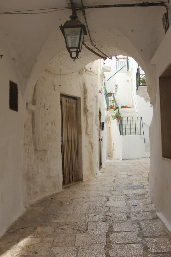 Visita guidata a Cisternino nella Valle d'Itria, il suggestivo borgo