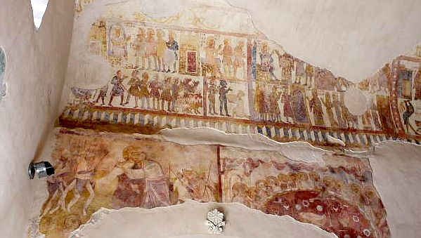 Visita guidata a Casarano affresco nella chiesetta di Casaranello