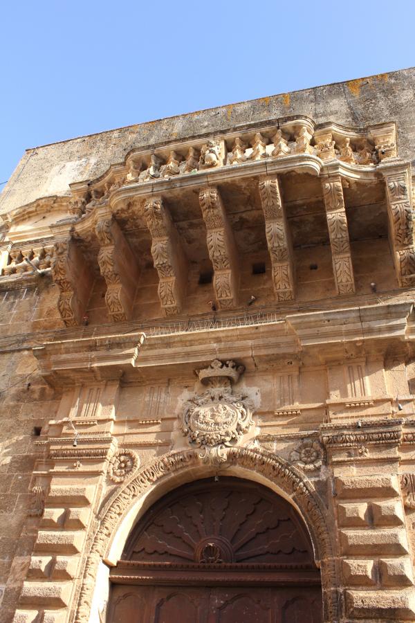 Visita guidata a Casarano, palazzo d'Elia