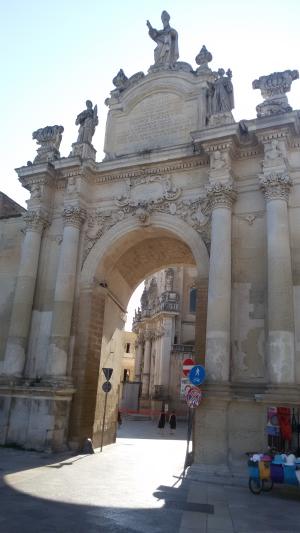Visita guidata a Lecce: Porta Rudiae