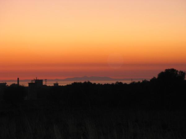 Salento guide turistiche: Visita guidata e passeggiata naturalistica tra i canaloni carsici il Reale e l'Universo a Matino il Golfo di Taranto