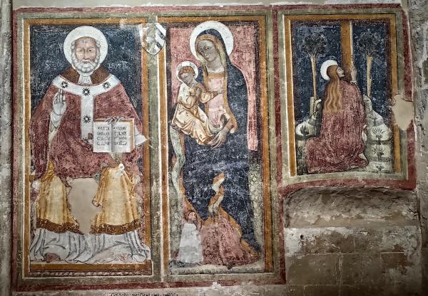 Visita guidata a Nardò affreschi all'interno della cattedrale