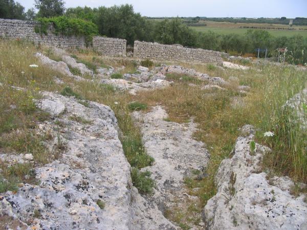 Passeggiata naturalistica nel villaggio rupestre di Macurano - Alessano