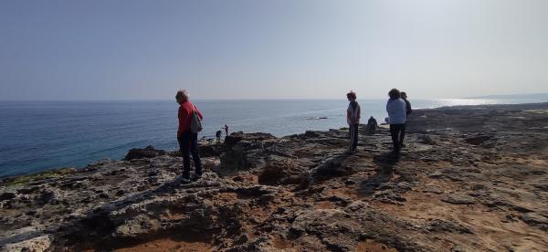 Passeggiata naturalistica lungo la baia di Otranto