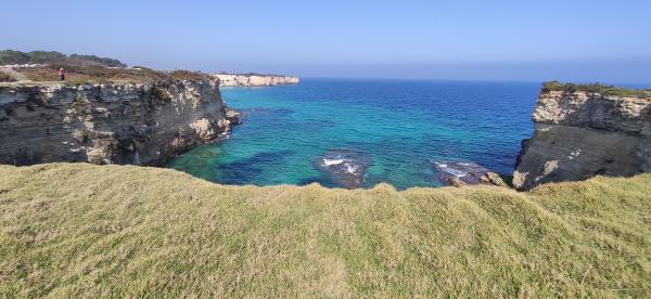 Passeggiata naturalistica lungo la baia di Otranto