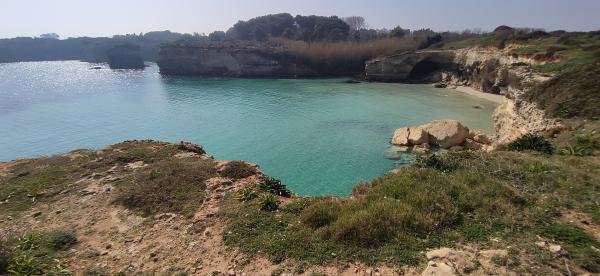 Passeggiata naturalistica lungo la baia di Otranto