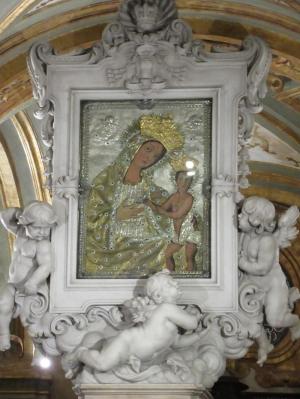 Visita guidata a Bari, Madonna dell'Odegitria nella cripta della Cattedrale