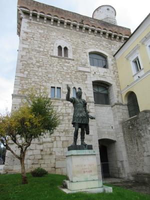 Visite guidate per gruppi e scuole a Canosa