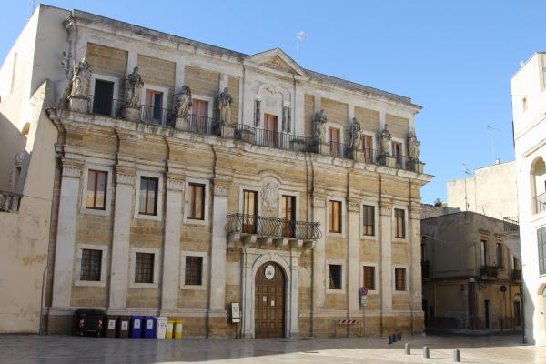 Visita guidata a Brindisi: palazzo del Seminario