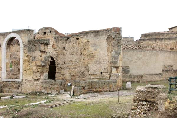 Visite guidate per gruppi e scuole a Canosa, Battistero di San Giovanni