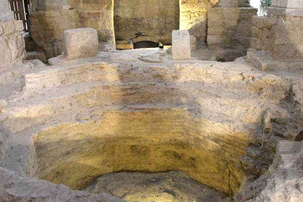 Visite guidate per gruppi e scuole a Canosa, Battistero di San Giovanni