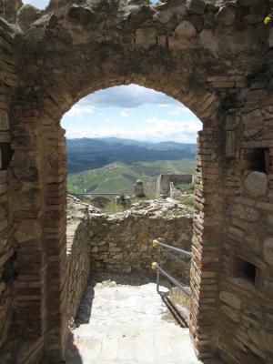 Visita guidata a Craco la città fantasma