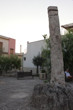 Visite guidate al giardino dei megaliti a Giurdignano per gruppi e scuole