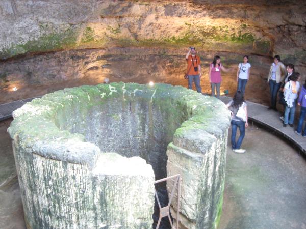 Visita guidata a Manduria, fonte di plinio