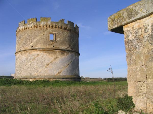Cammino per l'Oriente: dalla Grecìa salentina ad Otranto Cammino per l'Oriente: dalla Grecìa salentina ad Otranto