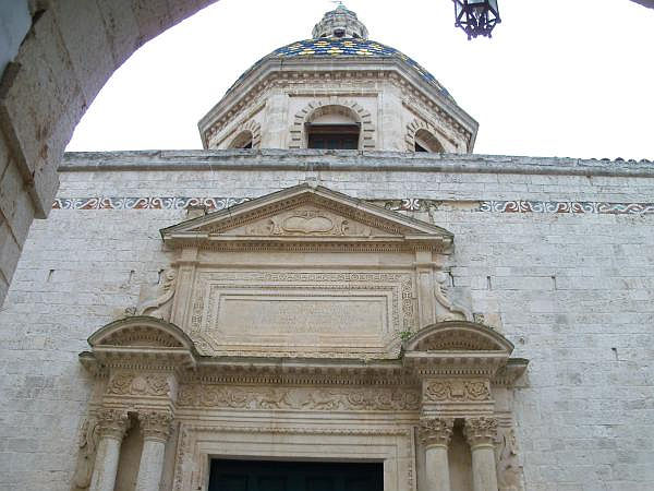 Visita guidata a Conversano convento di San Benedetto